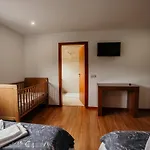 Casa Da Adega - Quinta Da Portela Affittacamere