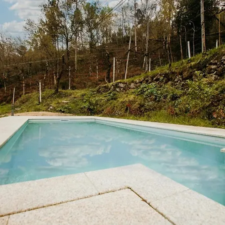 Casa Da Adega - Quinta Da Portela Penzion