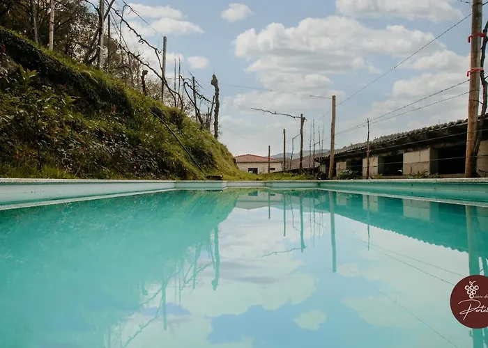 Casa Da Adega - Quinta Da Portela Gasthof 4*